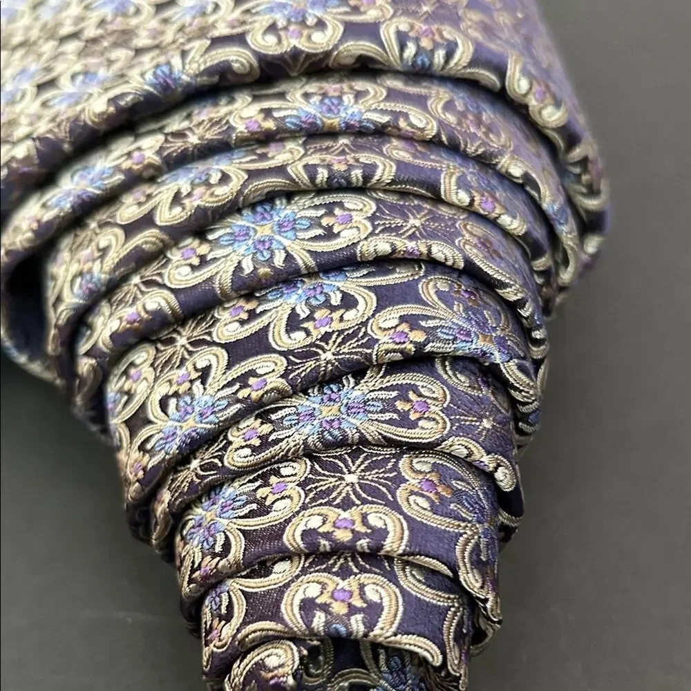 Hickey Freeman Multicolored Woven Floral Tie, 100% Silk